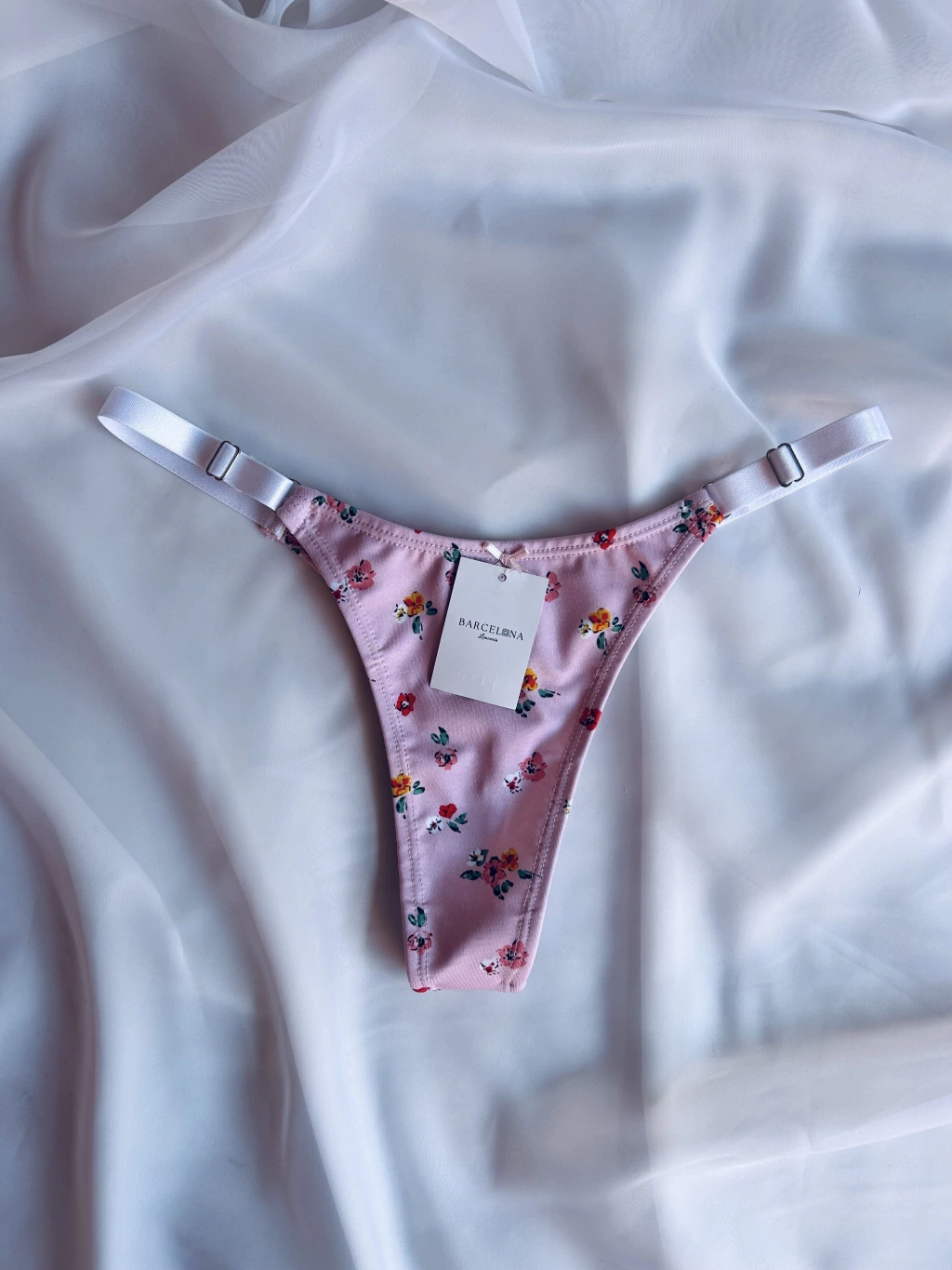 Bombi Less en V Magnolia