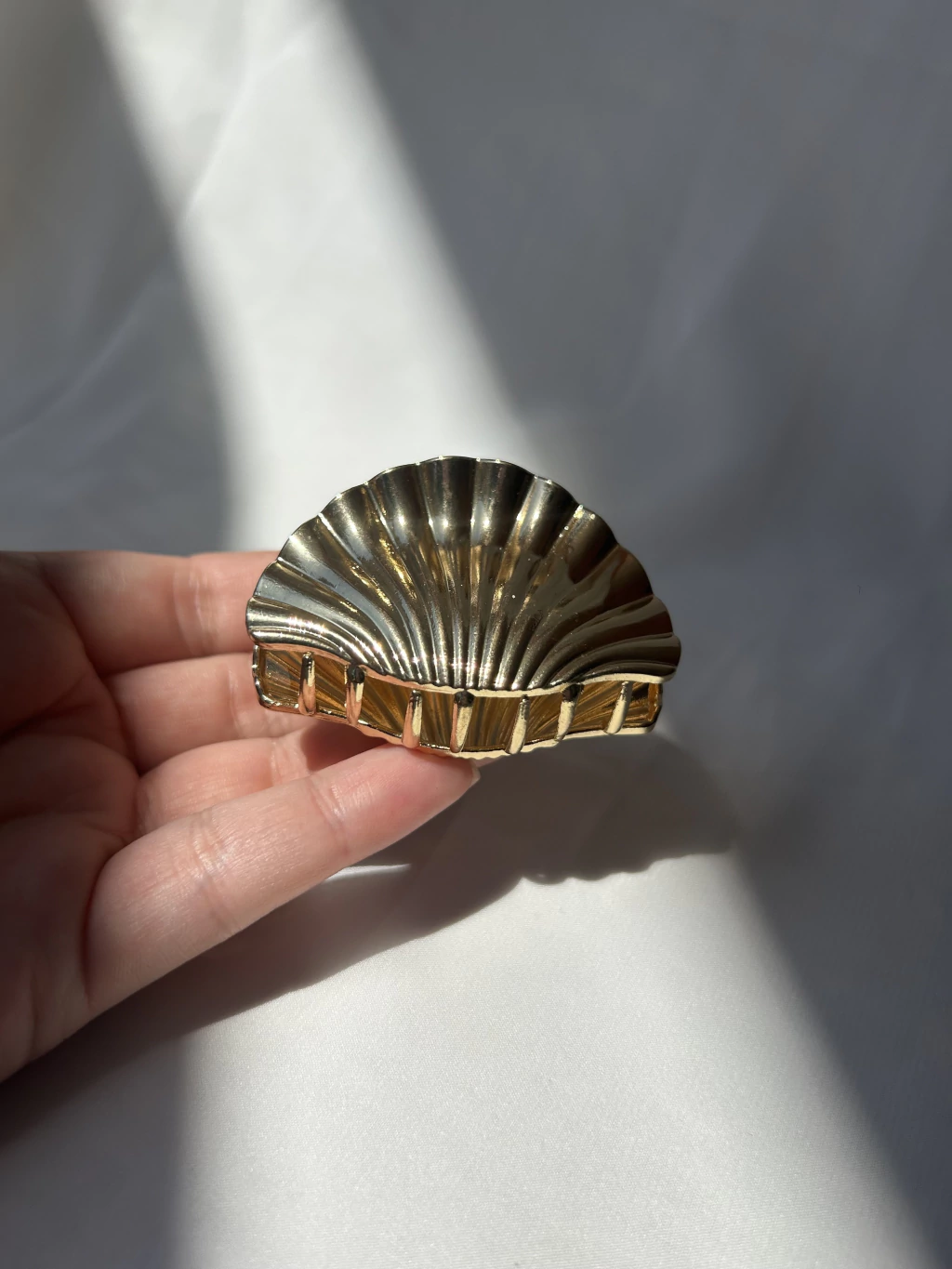 Broche Abanico Dorado Chico