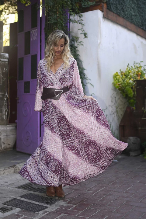 ART: 5 - Vestido de Seda Gold