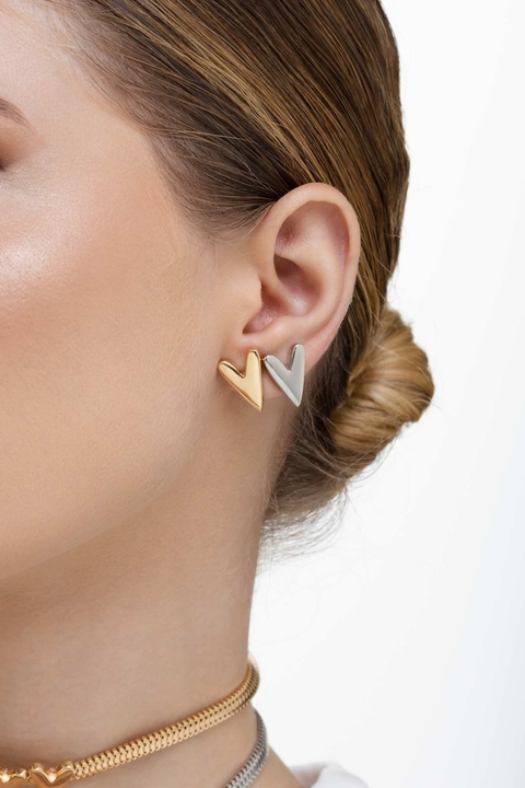 Brinco coração orgânico