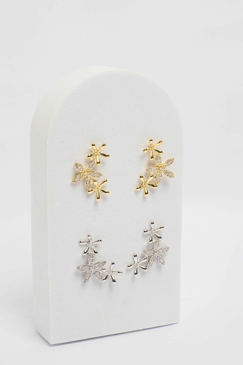 Ear cuff flor minimalista