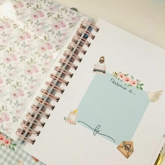 Caderno Wire-o Reposicionável Meu Devocional - Lojas Tati