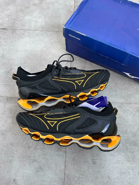 MIZUNO PROPHECY 14 PRETO/AMARELO