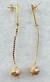 Coleção Toque Suave - brincos com 2 hastes com correntes banhados a ouro 18k