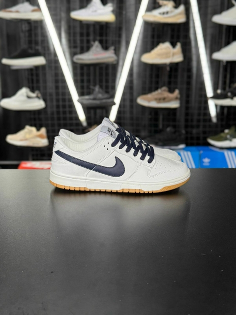 Nike Dunk Low Branco e Azul