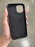 Capinha Aveludada colorida iPhone 14 na internet