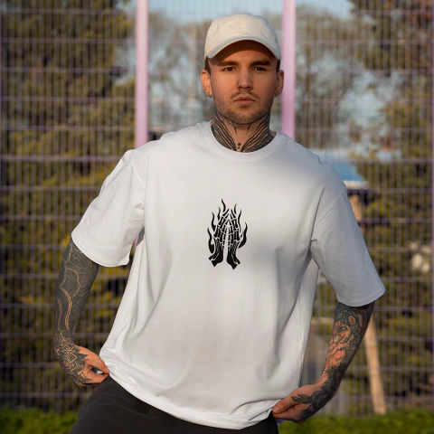 Camiseta Bad Intentions - comprar online