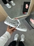 Tênis Vans Authentic xadrez unissex na internet