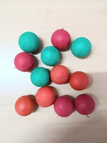 Juguete Pelota Gatos Perros Saltarina Goma X 3 Diametro 4cm - comprar online