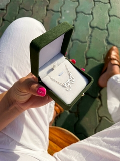 Colar Personalizado Inicial com Borboleta / 45 Centímetros