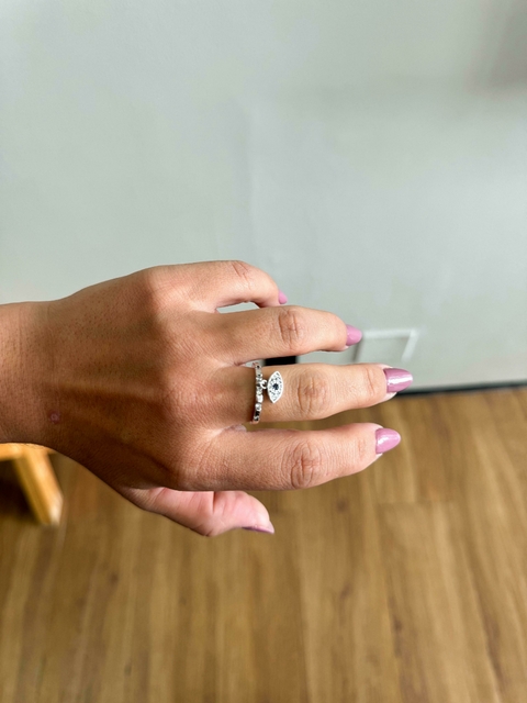 Anel Pandora com Olho Grego Cravejado