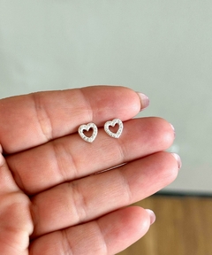 Brincos Coração Cravejada - comprar online