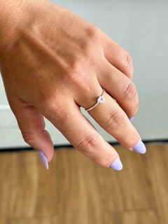 Anel Solitário Coração na internet