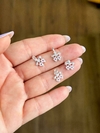 Pingente Meninas Cravejadas - comprar online