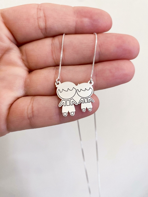 Colar Bonequinhos Duplo / 15 e 18 Milímetros