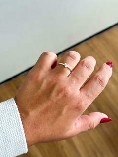 Anel elegância cravejado