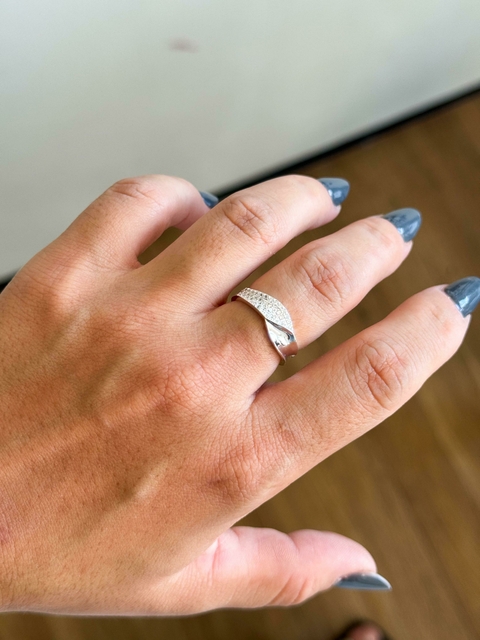 Anel Cravejado Importado