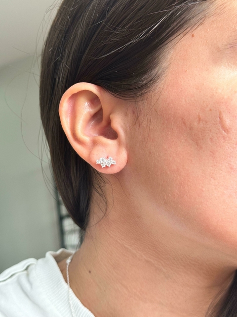 Brincos Cravejado Importado