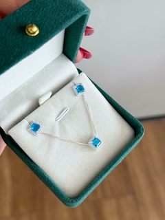 Conjunto Elegância Cravejado Quadrado / Azul Bic - comprar online