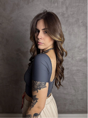 Cropped Com Decote Nas Costas