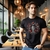 Camiseta Astronauta Geométrico - comprar online