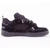 Tênis Drop Dead Ninety Preto, modelo de calçado em tonalidade preta, com detalhes em material sintético.