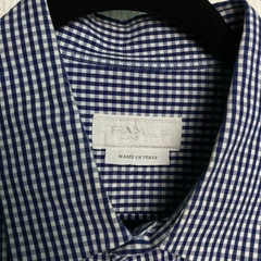 Camisa Prada-Talla M en internet