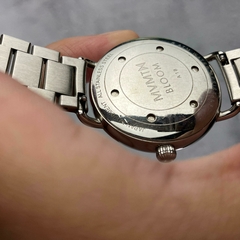 Reloj MVMT en internet