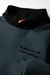 Suéter infantil masculino em tons de cinza, com detalhe em preto no colarinho e estampa 'a piece of paradise' no peito.