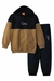 Conjunto infantil masculino de inverno com moletom e calça, nas cores preto e marrom, estampado com a palavra "Future".