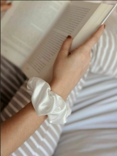 Scrunchies de Satén en internet