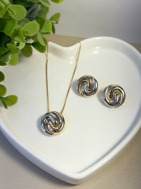 Conjunto Colar Corrente Veneziana e Brinco Yin Yang no Mix de Banhos