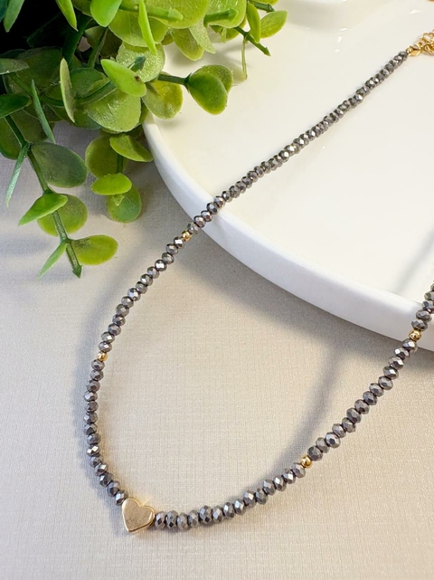 Colar de Cristais Hematita com Coração Banhado a Ouro 18k