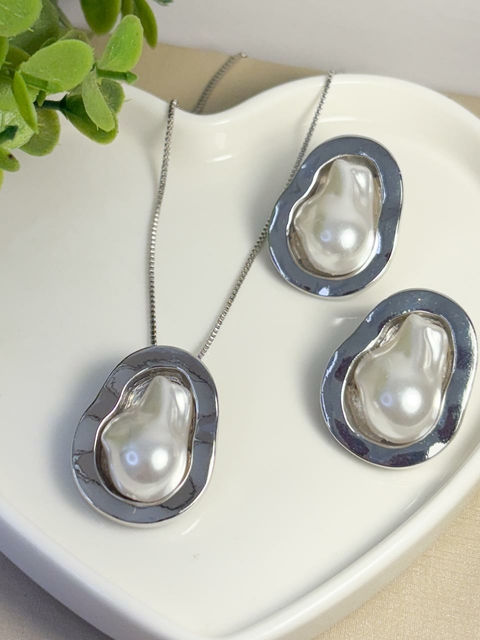 Conjunto Colar Veneziana e Brinco Pérola Orgânico Folheado a Prata 925