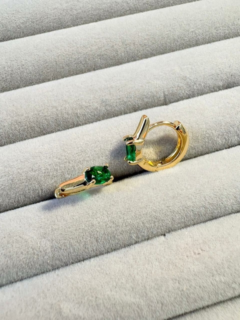 Brinco Argola Click com Zircônia Oval Esmeralda Banhado a Ouro 18k