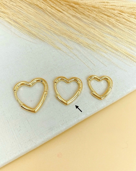 Brinco Argola Click Coração M Banhado a Ouro 18k