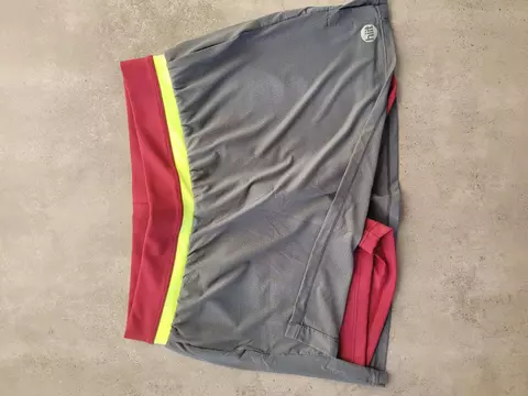 SHORT SAIA JUPITER HIIT - Chumbo