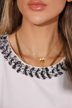 Blusa Ton Âge na internet