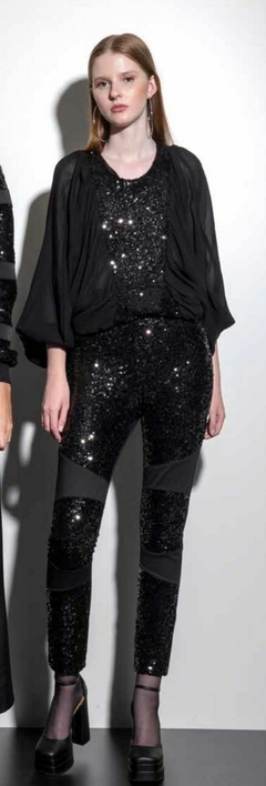 Blusa maria Manô, manga longa, bordada