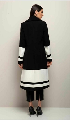 Casaco longo, preto e off, Ton Âge - Nory Boutique