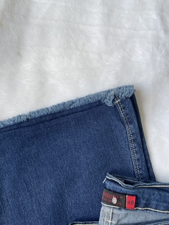 CALÇA JEANS FEMININA BORDADA - loja online