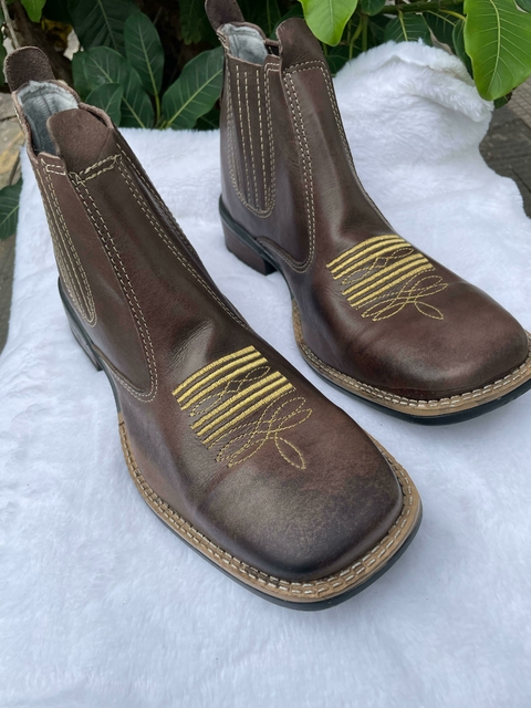BOTA CANO CURTO MASCULINA