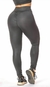 Calça empina bumbum na internet