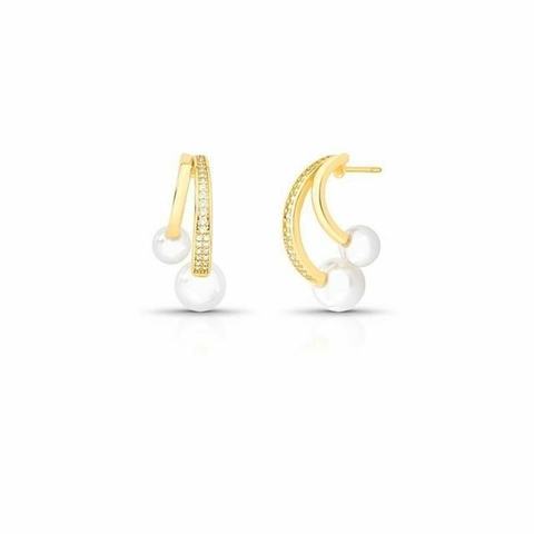 PAR DE BINCOS CURVO DUAS VOLTAS CRAVEJADO DEZIRCÔNIAS BANHO EM OURO E PEROLA SHELL