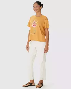 Camiseta Feminina Estampa Rainha Das Orquídeas Em Algodão na internet