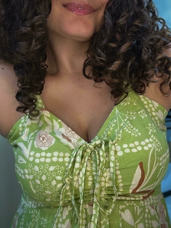 Vestido de Alça Estampado na internet