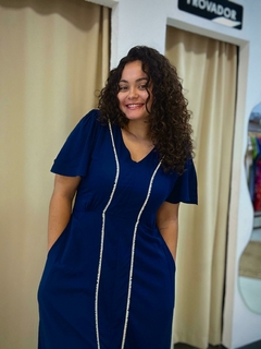 Imagem do Vestido Liso Elite gola V