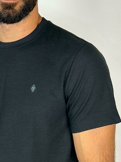 CAMISETA RIVERSIDE. na internet