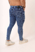 Calça Slim Jeans Destroyed Clara na internet
