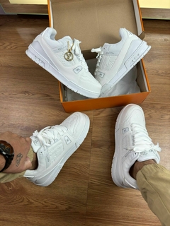 Louis Vuitton Branco na internet